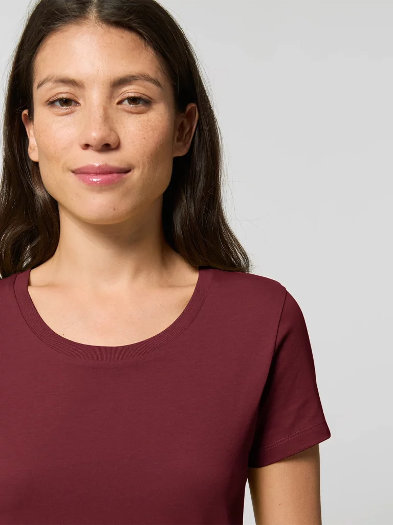 STTW032 STELLA EXPRESSER BURGUNDY STUDIO FRONT DETAIL 5